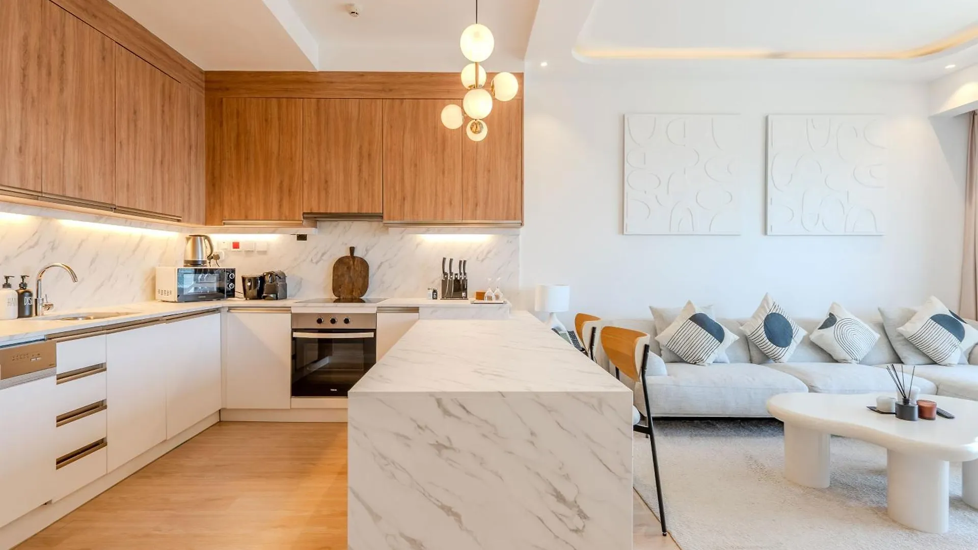Luxurious Apartment And Amazing Dubai Marina View