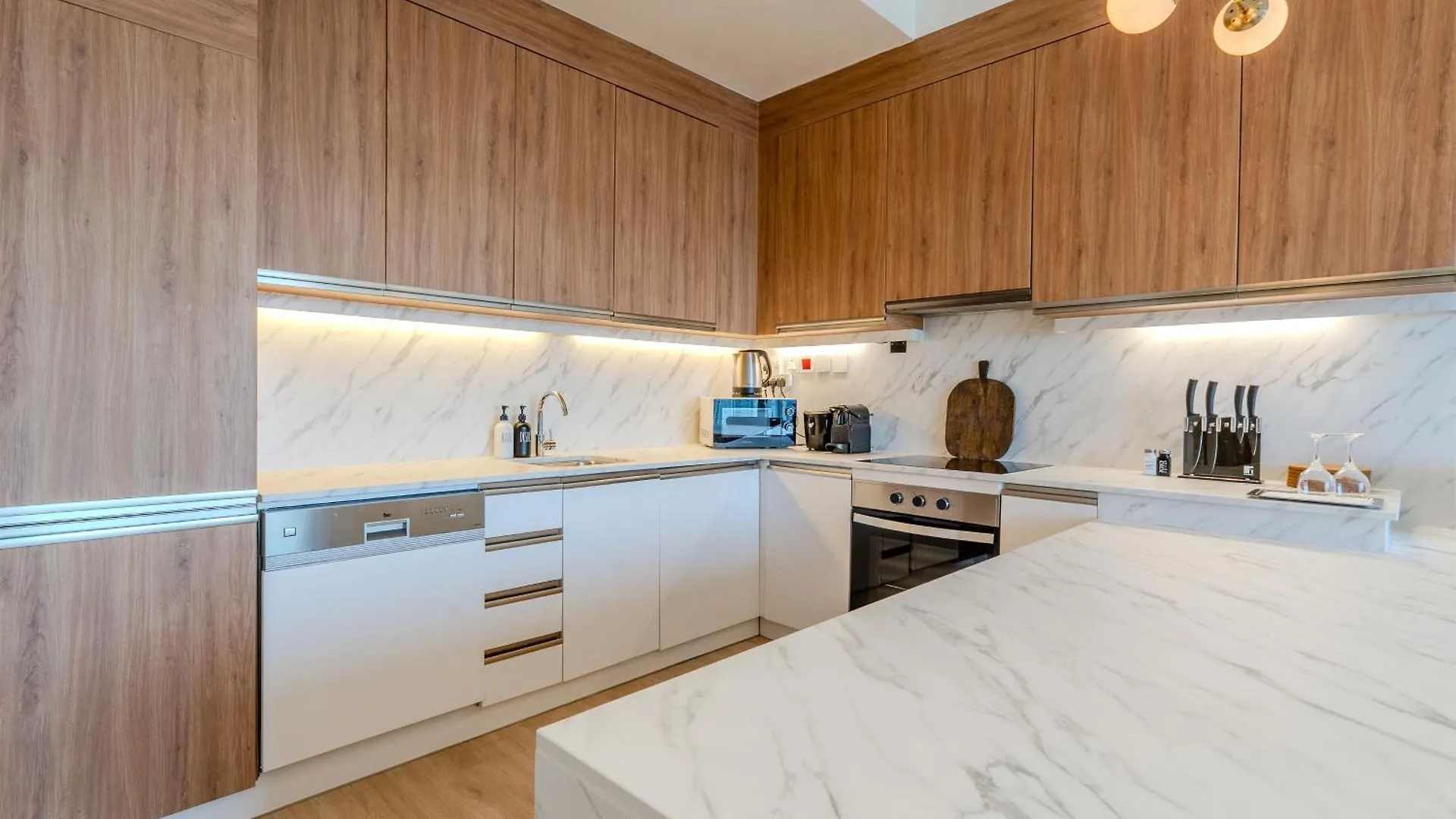 Luxurious Apartment And Amazing Dubai Marina View