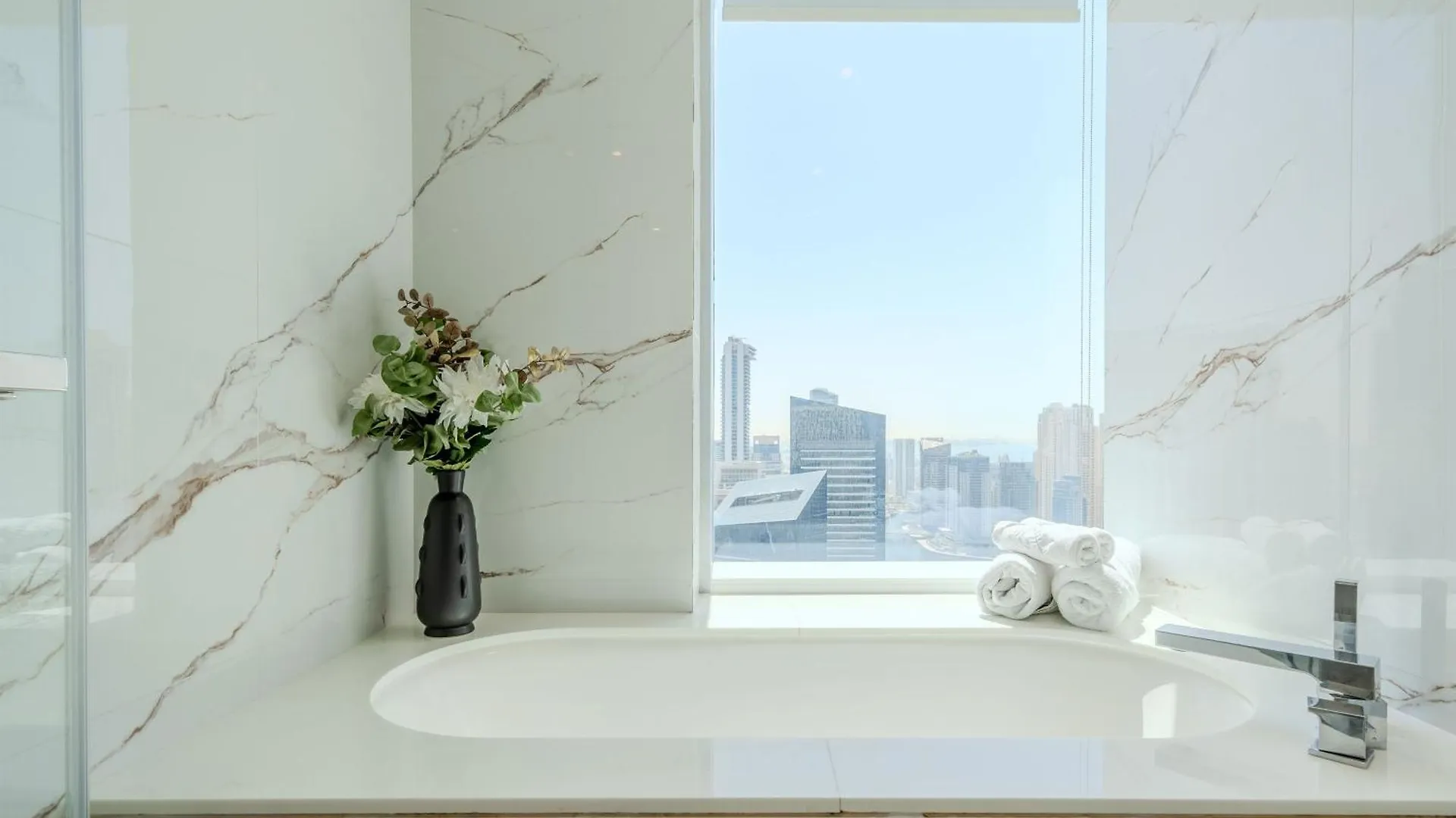 Luxurious Apartment And Amazing Dubai Marina View 0*,  United Arab Emirates