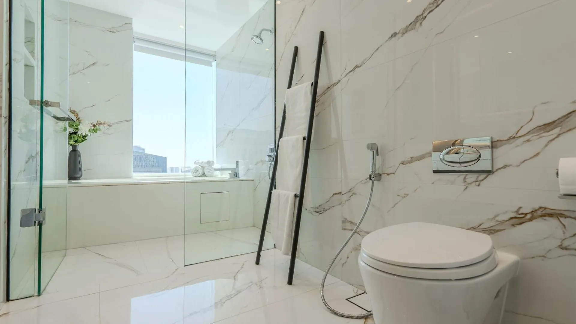 Luxurious Apartment And Amazing Dubai Marina View