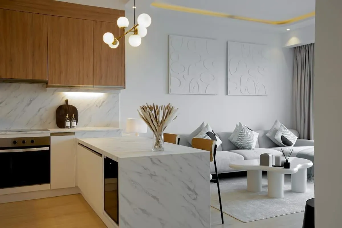 Luxurious Apartment And Amazing Dubai Marina View United Arab Emirates