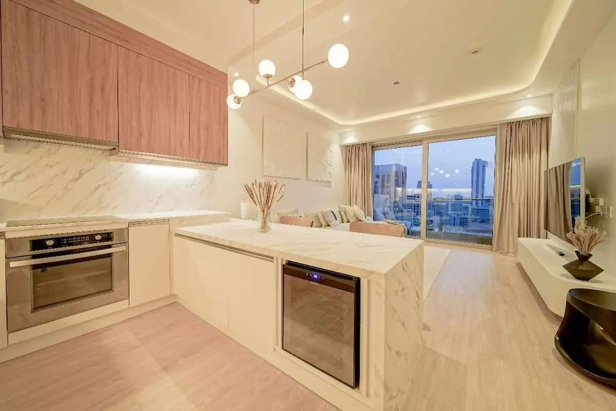 Luxurious Apartment And Amazing Dubai Marina View